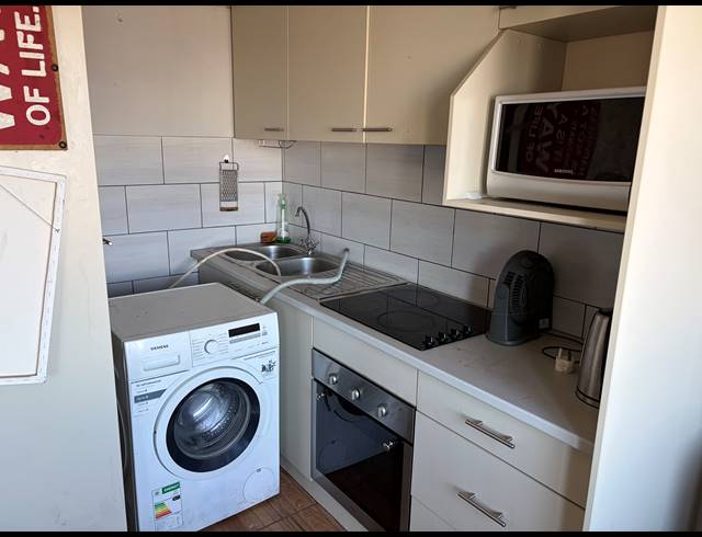 1 BEDROOM APARTMENT FOR SALE IN PAROW EAST